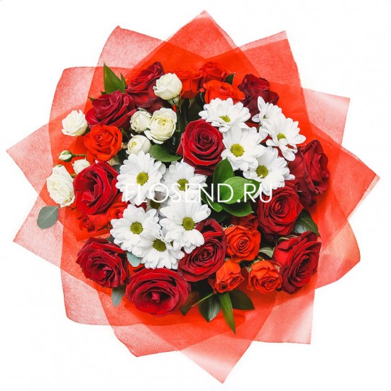 Букет из красных роз и хризантем - фото 2