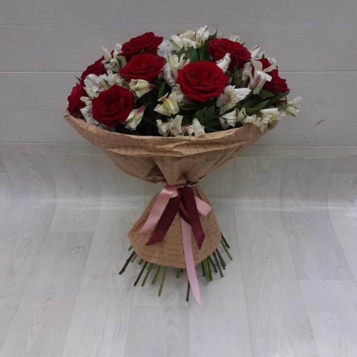 Букет из роз и альстромерий, фото 2